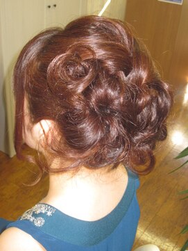 エムスリーディーサロン アクトヘアー(M3D Act Hair) ミラクル☆お花のパーティースタイル!