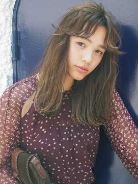 ローブ アオヤマ(LOAVE AOYAMA) 【 LOAVE 】外国人風  / ７０年代風　×　AMANDA