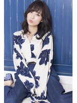 ヘアースペース ブイ(hair space V) THROWブルーアッシュでときめくエアリーセミロング