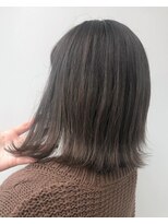 アライブ キチジョウジ(ALIVE Kichijoji)&nbsp;【ALIVE 吉祥寺】透明感アッシュグレーハイライト外ハネボブ