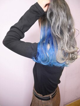 シェリエ(Cherie) ホワイトシルバー/ブルーインナー/オーシャンブルー/寒色カラー