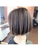 ハイライトショートボブ