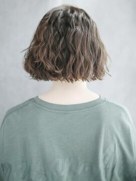 ヘアメイク ナル(hair make nalu) ふわくしゅウェービーボブスタイル