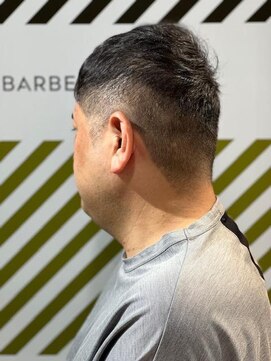 バーバーバー 四谷(BARBER-BAR) 大人の刈り上げスタイル
