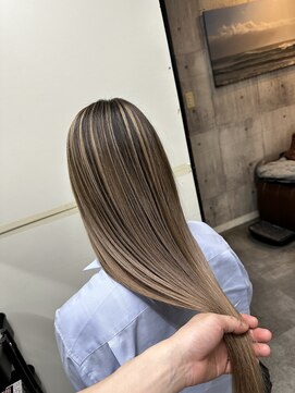 ラフ(LAFF) #ショコラアッシュ#ヘルシースタイル#ふんわりカール