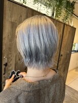 アース 新所沢店(HAIR&MAKE EARTH)&nbsp;ホワイトシルバーカラー