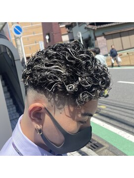 スウェル 千葉店(Swell) ホワイトメッシュ×ウェーブパーマ