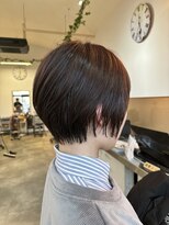 リノ 金山(Rino)&nbsp;デザインカラー/レイヤーカット/ウェットヘア/オリーブベージュ