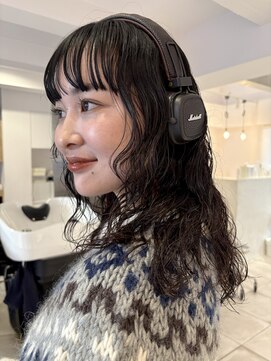 エヌ 河原町(enu) ミディアムパーマ