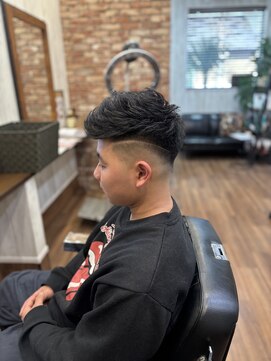 ライズヘアー(RISE HAIR) スキンフェード