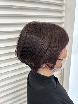 ビーエリアイング(BE AREA ＋ing) ショートボブ