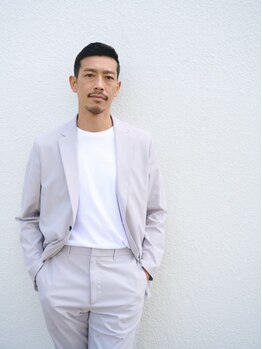 ヒロギンザ 神田店(HIRO GINZA)の写真/【神田駅東口15秒】半個室空間で過ごす上質なSalonTime…。ON/OFFキマるメンズヘアをご提案！<理容室>