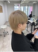 ミルクティーブロンドケアブリーチマッシュショート所沢韓国