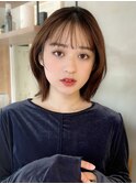 外ハネ前髪なしセンターパートレイヤーくびれセミロングカラー