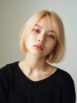 トクテ 吉祥寺(tokute) くびレイヤーエモージュグレージュカラーくびれショート/吉祥寺