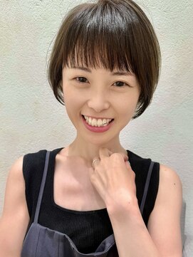 ステアケース 武蔵小杉店(stair:case) ショートボブ大人かわいいマッシュショート暗めカラーカーキ