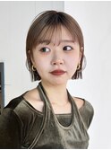 ミディアム顔周りレイヤーおくれ毛前髪カット_F20652