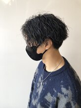 ニカ(Nica.)&nbsp;ツイストスパイラル×センターパート