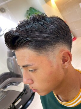 men's barber Trust〈理容室行徳店〉【メンズ バーバー トラスト】 フェード・スキンフェード［メンズカット/フェード/行徳/市川］