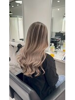 シエラ 南船場(CIERA.)&nbsp;バレイヤージュアンブレラカラーマッシュショートクラゲヘア