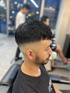 フランクスバーバーリザーブ 人形町店(FRANK’S BARBER RESERVE) ミドルスキンクロップスタイル