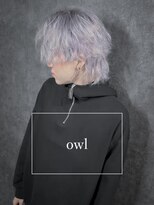 アウル 心斎橋(owl) ホワイトカラー×センターパートウルフ×シルバーカラー