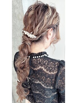 リム 南浦和(Lim) ハイライト/インナーカラー/白髪ぼかし/縮毛矯正/ショート