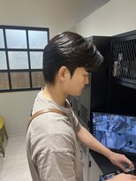 ステージ(STAGE)&nbsp;ダウンパーマ　韓国メンズヘア　センターパート