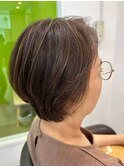 白髪ぼかしハイライトショート