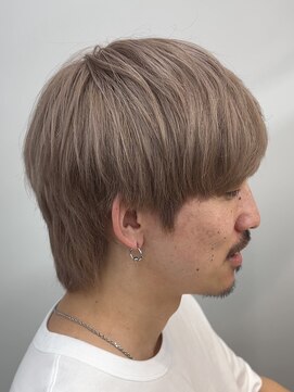 サロンドジョー(salon de joe) メンズカットブリーチダブルカラーハイライトハイトーンショート