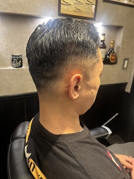 ブロートーキョーバーバーショップ 神田店(Bro Tokyo BARBERSHOP) フェードスタイル