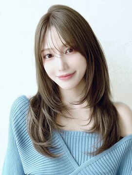 エインアンリー 明治神宮前(AIN.ANLY.) フェミニンロング大人かわいい透明感カラーレイヤーカット小顔