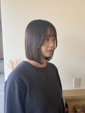 ボブ×暖色カラー