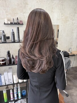 エピ(epi) 海外ヘア/重ためレイヤーカット/ハイライト