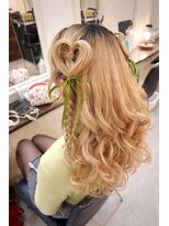 ヘアセットサロン プティ 神戸三宮(petit) ハートのハーフアップ