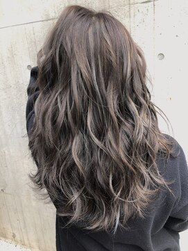 メリー(merry craftsman's factory) 立体感のあるハイライトカラーka