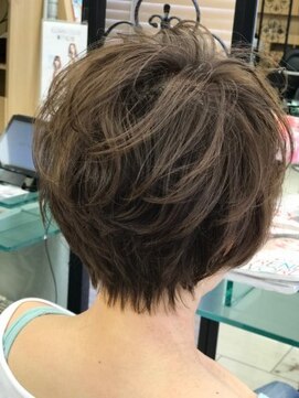 グランシュ 青葉台店(GranCieux) ふわふわレイヤーショート