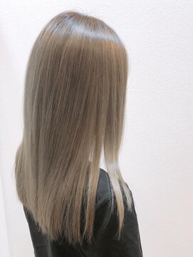 ヘアメイク ミチ 富田店(HAIRMAKE MICHI) 【MICHI 富田店 古作 蓮】ハイトーン艶髪