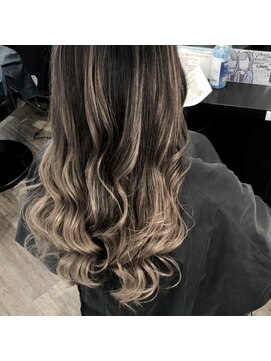 ワンズ 竜王店(ONE'S) ミルクティーカラー