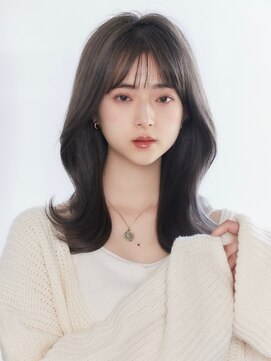 フォンズ(FONS) 流れる顔まわりカット×韓国ヘア 7トーン 暗め透明感ツヤカラー