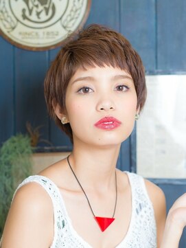 メンズアンドレディース モテナ ベージュ系カラー ショート 大人ボブ【モテナ 豊田 浄水】