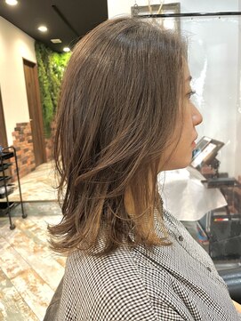 リノナ(Linona) ★小顔効果カット インナーカラー 髪質改善 ハイライト 韓国