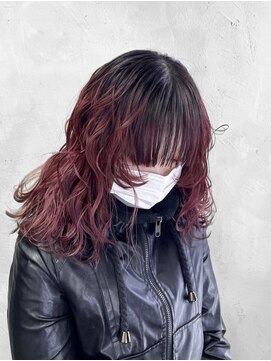 ヴァーディ オモテサンドウ(Vardy omotesando) ワインレッド/赤髪/レッド/パーマ