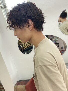 フィン(fin,) fin, ケアブリーチカラー/ハイトーン/ダブルカラー/パーマ/天神