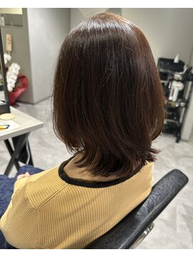 シエル(ciel) ラベンダーベージュ/ベージュ/艶カラー/ツヤ/レイヤー/くびれ