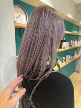 エミス バイ メルト 吉祥寺(emis by melt) 【堀惠】ラベンダーベージュブリーチカラー髪質改善レイヤー