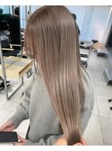 ミルキーベージュ