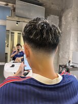 フランクスバーバーザスタンド(Frank’s barber the stand)&nbsp;ローフェードスタイルS