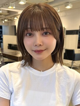 アビー(ABBEY3) 外ハネボブラインボブ切りっぱなしボブヘイリーボブパッっとボブ