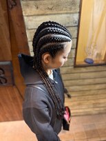 カペリマレーナ(Capelli Malena)&nbsp;Mode コーンロウ　エクステあり
